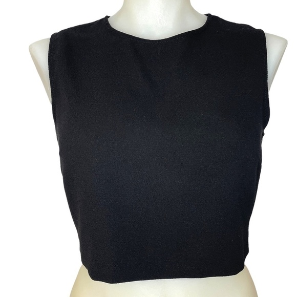 𝅺BLACK Crop Top Zipper Back 🤍 - Picture 1 of 7